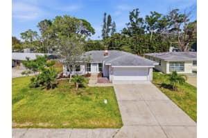 4221 Shore Acres Blvd Ne, ST PETERSBURG