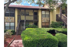 7650 Forest Trl #9, PORT RICHEY