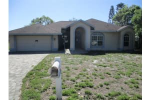 8904 Planters Ln, NEW PORT RICHEY