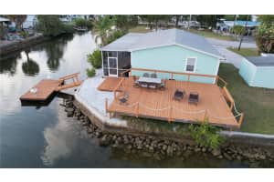 6724 Gull Ln, HUDSON