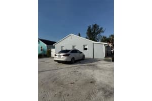 13228 3rd St E #2, MADEIRA BEACH