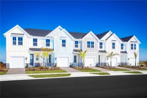 1784 Longleaf Prairie Dr, DAVENPORT