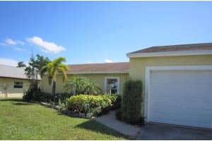 610 Ne 15th Place, Boynton Beach
