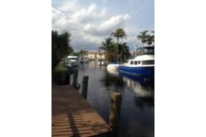 103 Sw Hideaway Place, Stuart