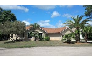 2180 Nw 18 Drive, Stuart