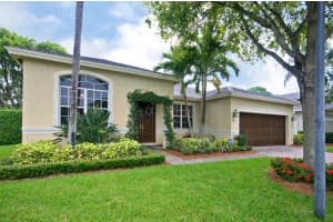 37 Lake Eden Drive, Boynton Beach