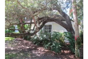 273 Silver Moss Drive, Indian River Shores