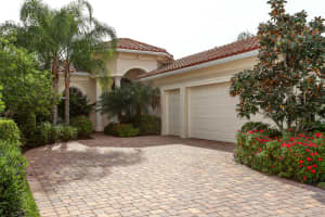124 Bianca Drive, Palm Beach Gardens