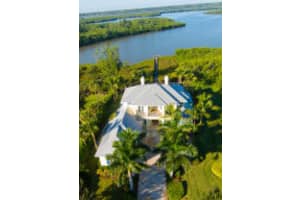 8585 Seacrest Drive, Vero Beach 8585 Seacrest Drive, Vero Beach