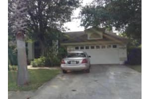 2126 Sw Hunters Club Way, Palm City