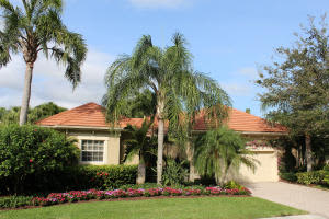 117 Chasewood Circle, Palm Beach Gardens