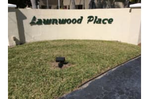 1528 N Lawnwood Circle, Fort Pierce