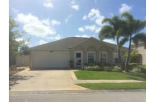 6040 Ridge Lake Circle, Vero Beach