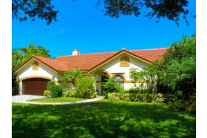 2225 Rabbit Hollowe Circle, Delray Beach