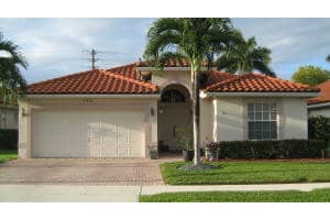 7561 Parkside Place, Margate