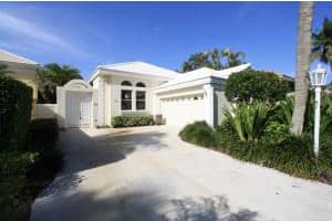 104 Coral Cay Drive, Palm Beach Gardens