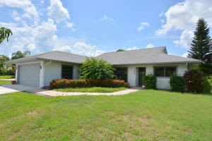1948 Sw Woodside Place, Palm City