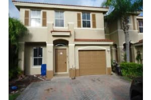225 Riverwalk Circle, Sunrise