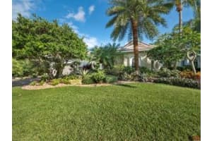 113 Pembroke Drive, Palm Beach Gardens