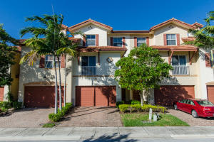 126 W Prive Circle, Delray Beach