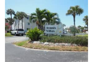 534 Ne Plantation Road 4606, Stuart