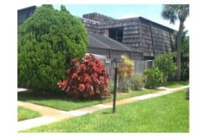340 E Waverly Place 6, Vero Beach