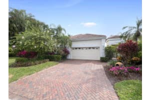 133 Coral Cay Drive, Palm Beach Gardens