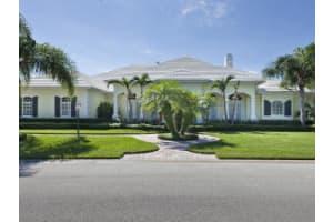 120 Waterway Lane, Vero Beach