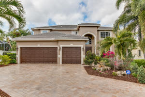 16 Lake Eden Drive, Boynton Beach