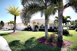 6045 Ridge Lake Circle, Vero Beach