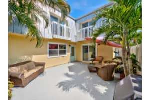 141 E Riverside Drive 8b, Jupiter