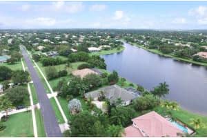 5547 Sw Coral Tree Lane, Palm City