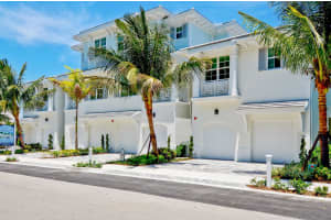 963 Sweetwater Lane, Boca Raton