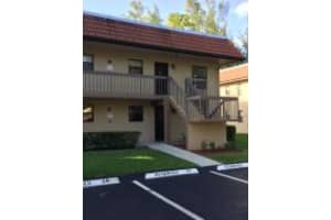 21900 Lake Forest Circle 206, Boca Raton