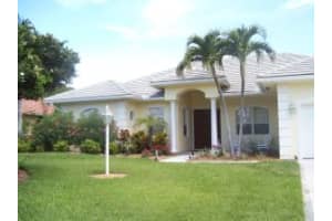 8445 Se Woodcrest Place, Hobe Sound
