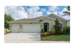 5908 Ridge Lake Circle, Vero Beach