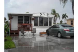 10851 S Ocean Drive 25, Jensen Beach