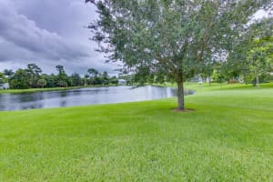 1085 Buckhead Drive Sw, Vero Beach