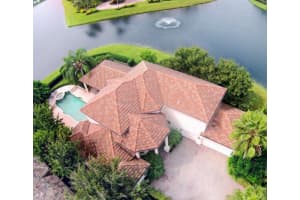 135 Pembroke Drive, Palm Beach Gardens