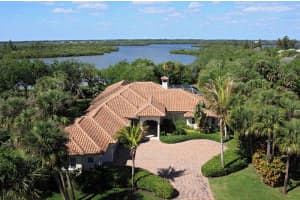 8665 Seacrest Drive, Vero Beach 8665 Seacrest Drive, Vero Beach