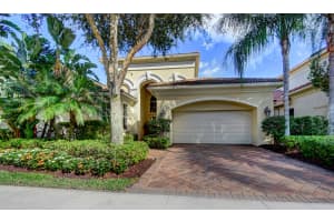 118 Monte Carlo Drive, Palm Beach Gardens