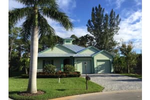 2502 Nw Hummingbird Circle, Stuart