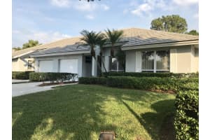 2906 Sw Westlake Circle, Palm City