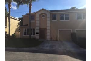 304 Laurel Oaks Way, Jupiter