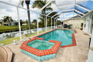 1422 Fairway Circle, Greenacres