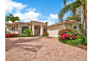 103 Chasewood Circle, Palm Beach Gardens