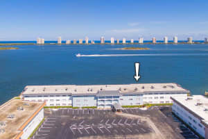 100 Shore Court 313, North Palm Beach