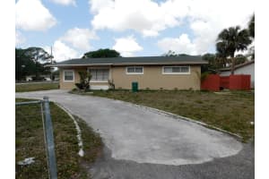 4400 Evergreen Avenue, Fort Pierce
