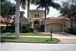 132 Monte Carlo Drive, Palm Beach Gardens