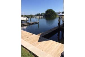 400 Northlake Court 203, North Palm Beach